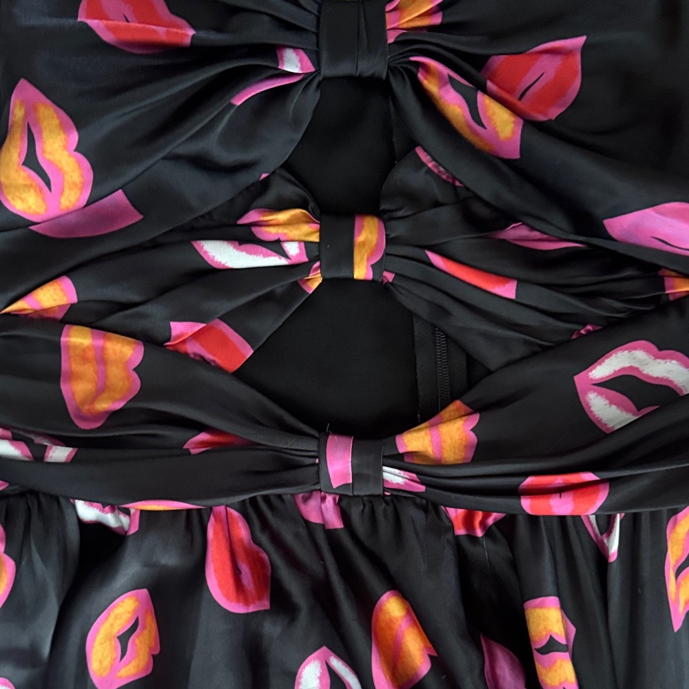 Amur Afra 👄 Dress - Picture 3 of 5